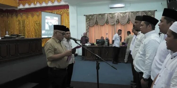 Bupati dan DPRD Pasbar Satu Suara untuk Kesetaraan PPPK dengan PNS