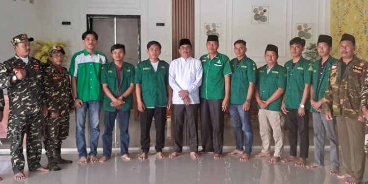 Pererat Hubungan dengan Warga, Waka DPRD Dharmasraya Sujito Gelar Open House