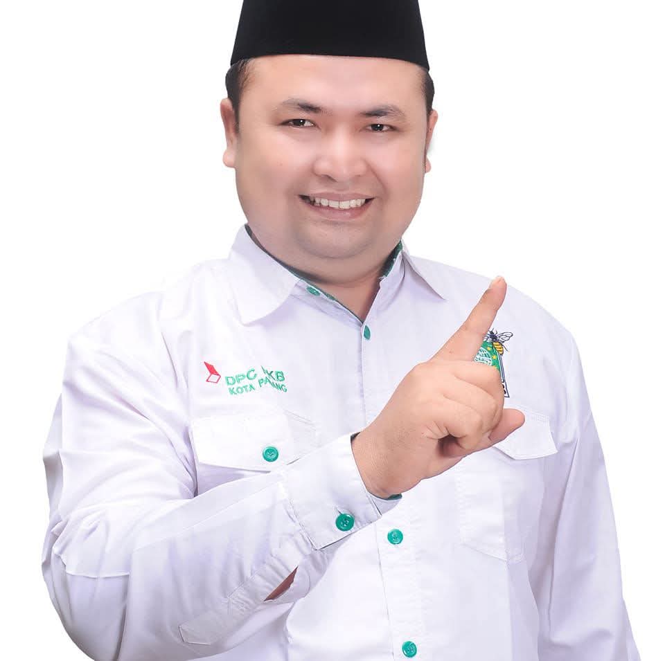 Ketua DPC PKB Kota Padang, Yusri Latif. [foto : ist]