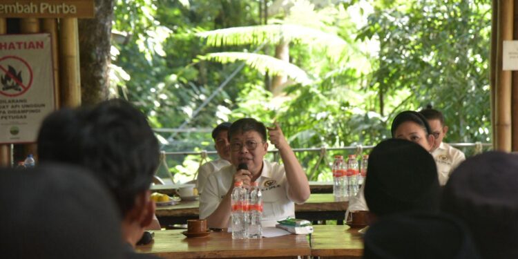 Anggota DPR RI, Alex Indra Lukman. [foto : ist]