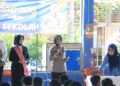 Kabid Humas Polda Sumbar, Kombes Pol Susmelawati Rosya saat memberikan sosialisasi Menengah Atas Negeri (SMAN) 3 Padang. Jumat (2/5/) pagi. [foto : ist]