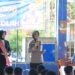 Kabid Humas Polda Sumbar, Kombes Pol Susmelawati Rosya saat memberikan sosialisasi Menengah Atas Negeri (SMAN) 3 Padang. Jumat (2/5/) pagi. [foto : ist]