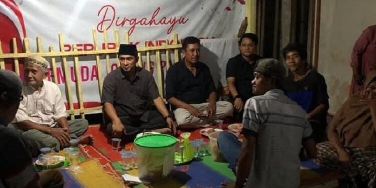Legislator Pasdisata Gelar Diskusi dengan Pengurus Pemuda Jorong Pasar Lama