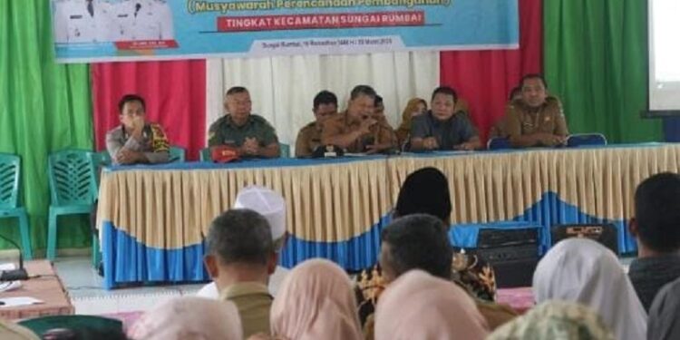 Camat Sungai Rumbai Buka Musrembang Tingkat Kecamatan