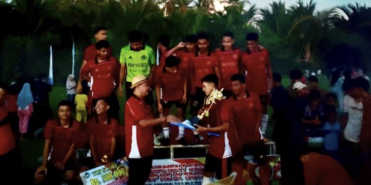 IPPKO All Star Tundukan Chaos Land Sungai Kapau di Final Tarkam Nagari Ulakan