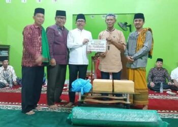 Safari Ramadan Sujito, Serahkan Bantuan Masjid Uang Sepuluh Juta