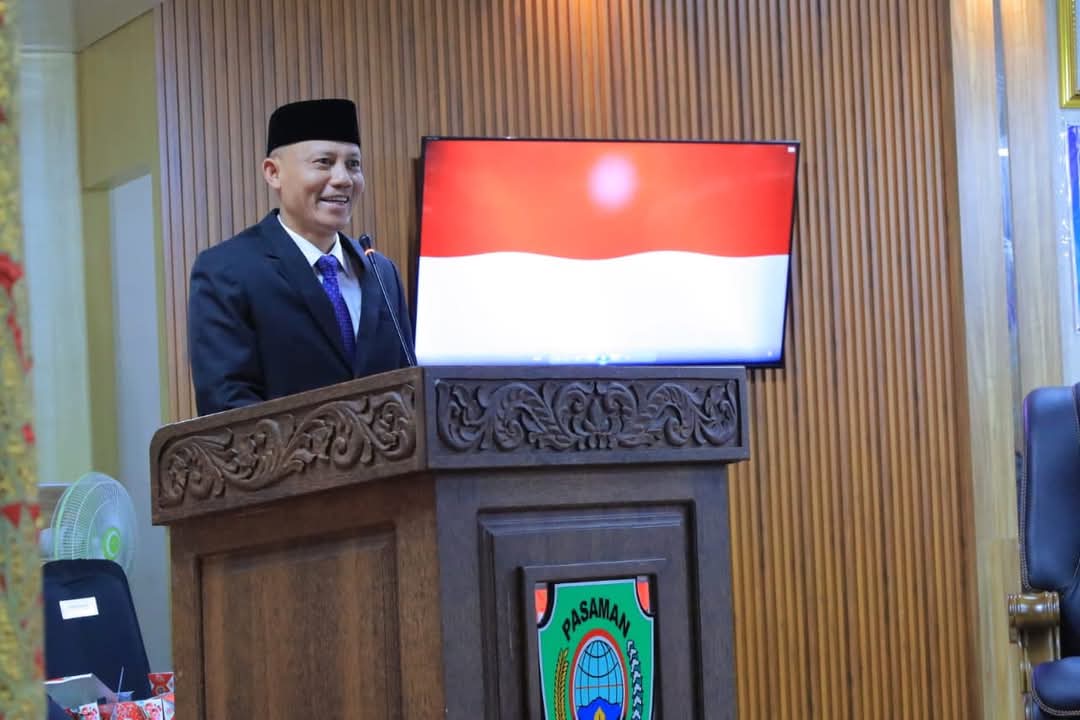 Mantan Bupati Pasaman, Sabar AS. [foto : ist]