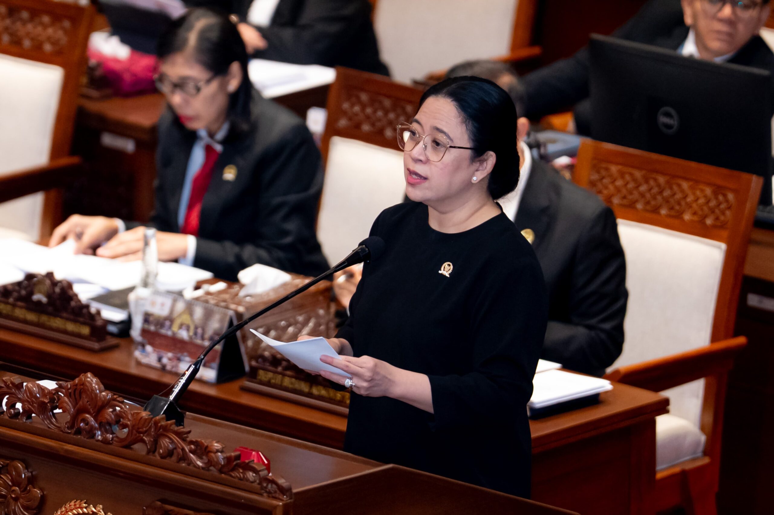 Ketua DPR RI, Puan Maharani saat pembukaan Masa Sidang IV Tahun Sidang 2024-2025. [foto : ist]