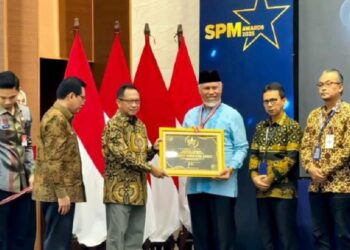 Pemprov Sumbar Raih Penghargaan Kinerja Terbaik SPM Regional Sumatera Tahun 2024