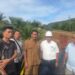 Pimpinan PT Tidar Kerinci Agung Tinjau Jembatan Akses Jalan Tembus Lubuk Besar – Asam Jujuhan