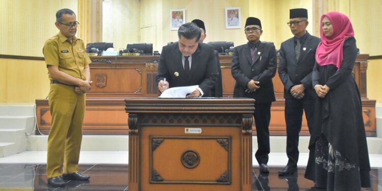 DPRD dan Pemkab Agam Sepakati RPJMD 2025–2029