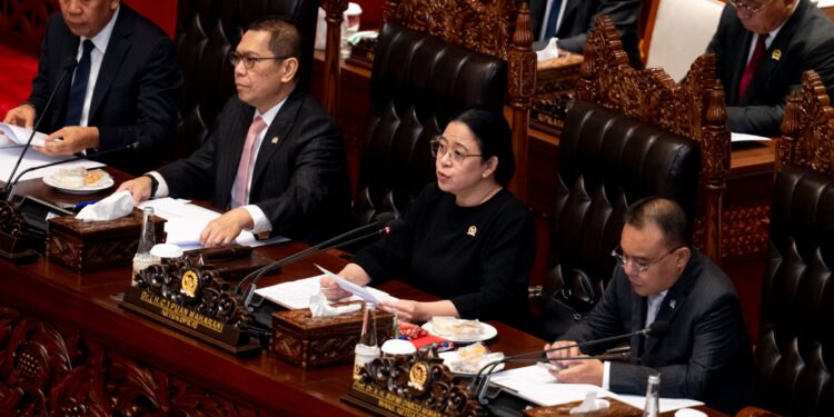 Puan Maharani saat pembukaan masa sidang IV 2024 - 2025.[foto : ist]