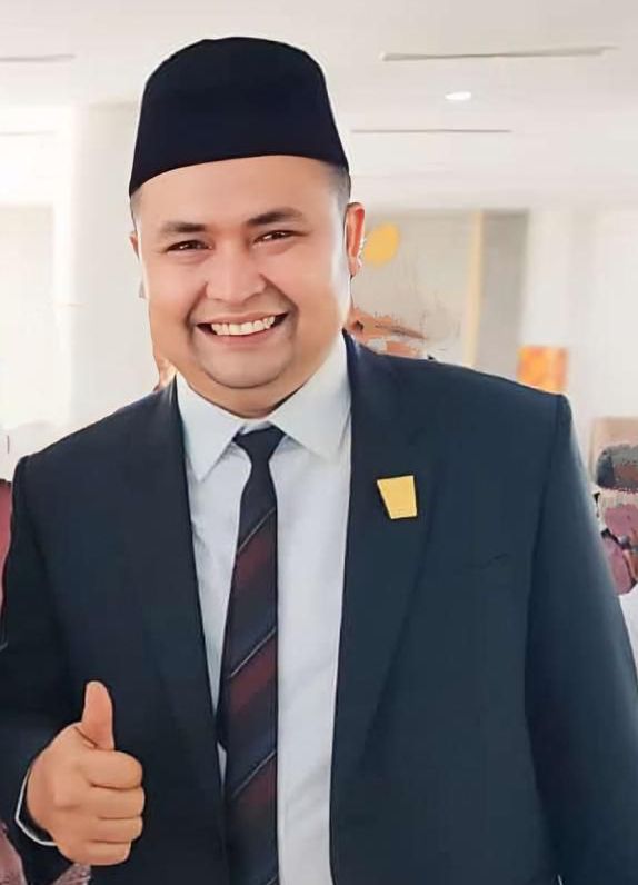 Ketua Fraksi PKB Ummat, DPRD Kota Padang, Yusri Latif. [foto : ist]