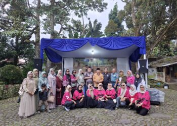 Wawako Padang, Maigus Nasir bersama perantau Minang di Bogor.[foto : ist]