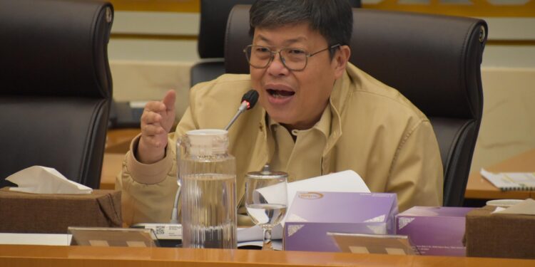 Wakil Ketua Komisi IV DPR RI, Alex Indra Lukman.[foto : ist]
