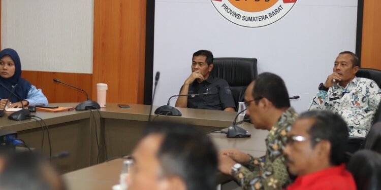 Sumatera Barat Gelar Operasi Modifikasi Cuaca Hadapi Ancaman Karhutla
