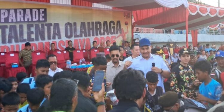 Menpora Apresiasi Potensi Atlet Muda Dharmasraya di Parade Talenta Olahraga 2025