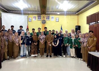 Sebanyak 20 mahasiswa Universitas Andalas (UNAND) diterjunkan untuk melaksanakan program pengabdian masyarakat di nagari Kajai (Foto: Ist)