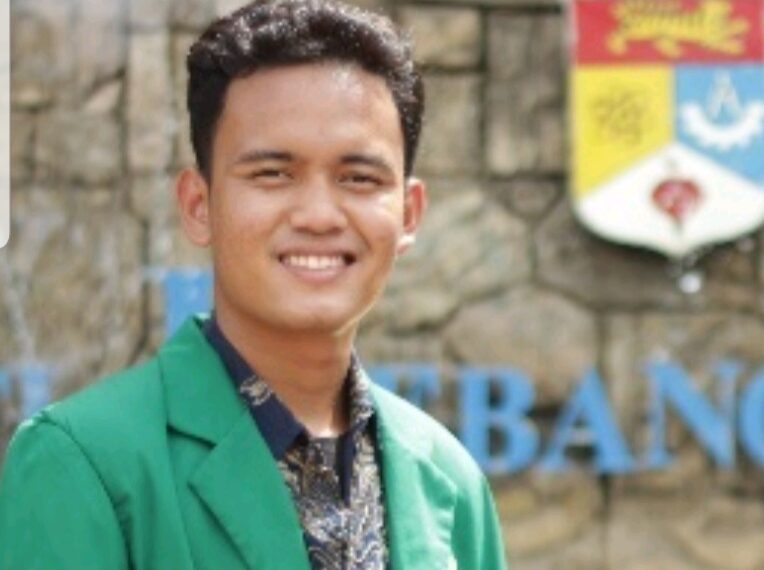 Puisi-puisi M. Subarkah