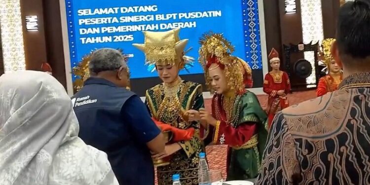 Pemko Bukittinggi Komitmen Dukung Peningkatan Kualitas Pendidikan
