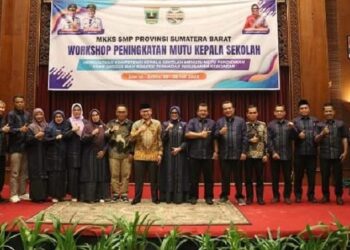 Kepala Sekolah se-Sumbar Ikuti Workshop Mutu Pendidikan di Bukittinggi