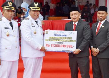 Pemko Pariaman Terima Deviden Bank Nagari Rp 11,3 Miliar di HUT RI ke-80