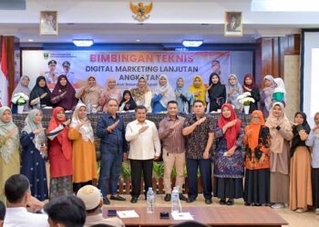 Bupati Agam Buka Bimtek Digital Marketing bagi 60 UMKM