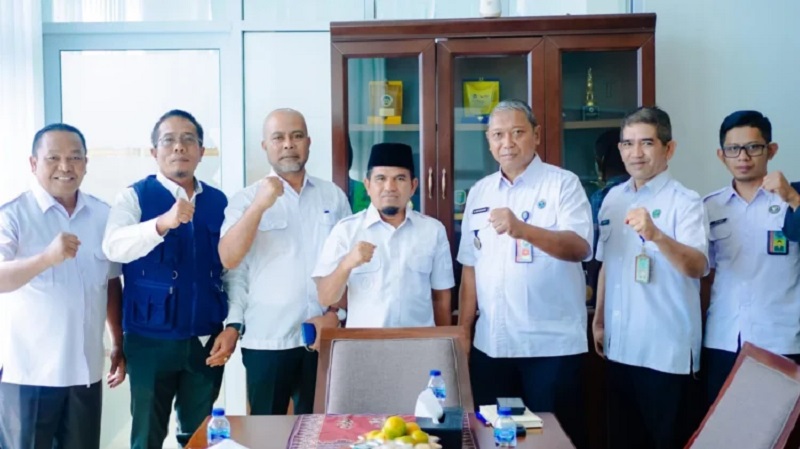 Wakil Bupati Solok, H. Candra, dan Kepala Badan Narkotika Nasional (BNN) Kabupaten Solok, M. Agus Wijanarko, Rabu (11/6/2025) (Foto: Ist)