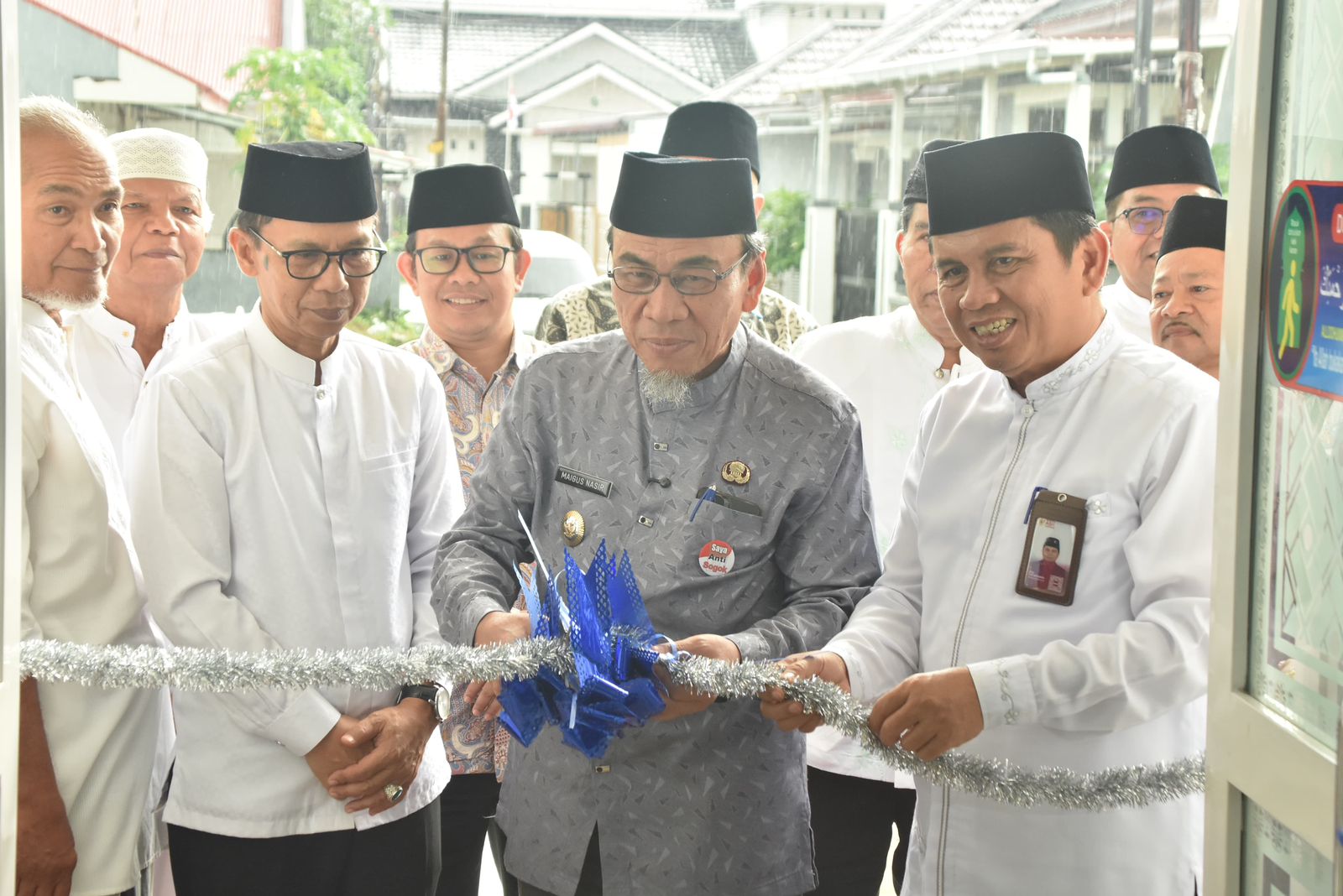 Wakil Wali Kota PadangMaigus Nasir meresmikan, Masjid Ar-Raudhah.[foto : ist]