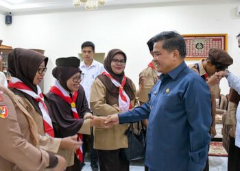 BAZNas Agam Salurkan Zakat Rp437 Juta kepada 171 Mustahik