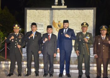 Apel kehormatan renungan suci.[foto : ist]