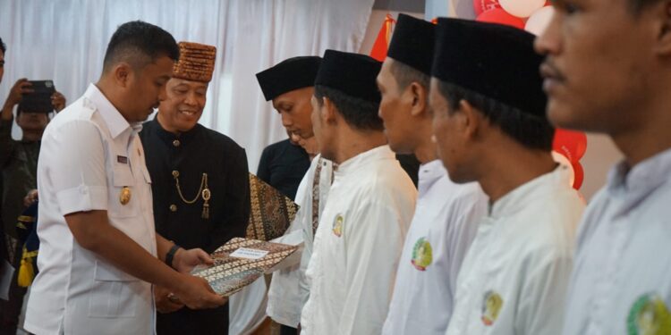 Pemberian remisi kepada narapidana.[foto : ist]