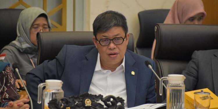 Wakil ketua komisi IV DPR RI, Alex Indra Lukman.[foto : ist]