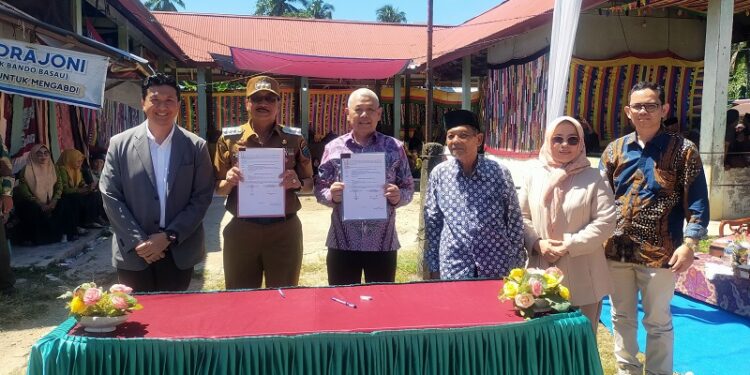 Teknologi Ekstraksi Gambir dari UHAMKA Diluncurkan di Pesisir Selatan, Petani Diminta Optimalkan
