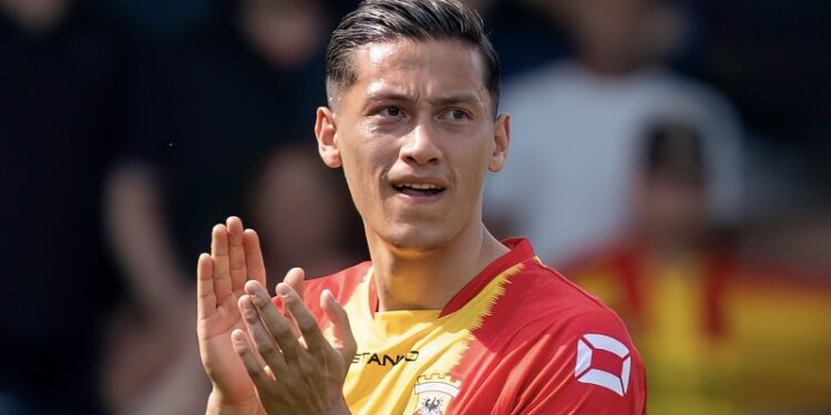 Jay Idzes Resmi Gabung Sassuolo, Pakai Nomor Punggung Berapa?