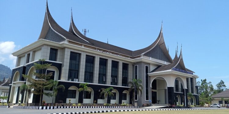 Kantor Bupati Pasaman (Foto: Ist)