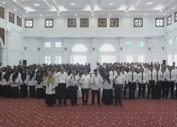 Orientasi PPPK Bukittinggi 2025: Ramlan Nurmatias Ingatkan Pentingnya Profesionalisme
