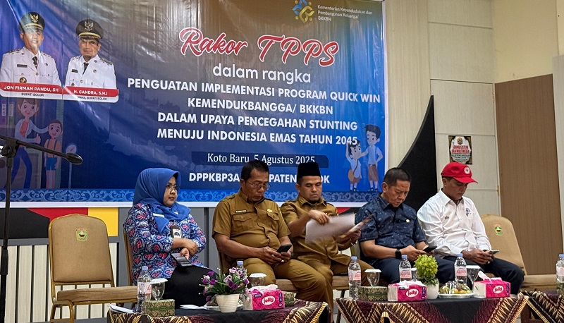 i Rapat Koordinasi Tim Percepatan Penurunan Stunting (TPPS), Selasa (05/08/2025) di Aula Islamic Center Koto Baru. (Foto: Kominfo)