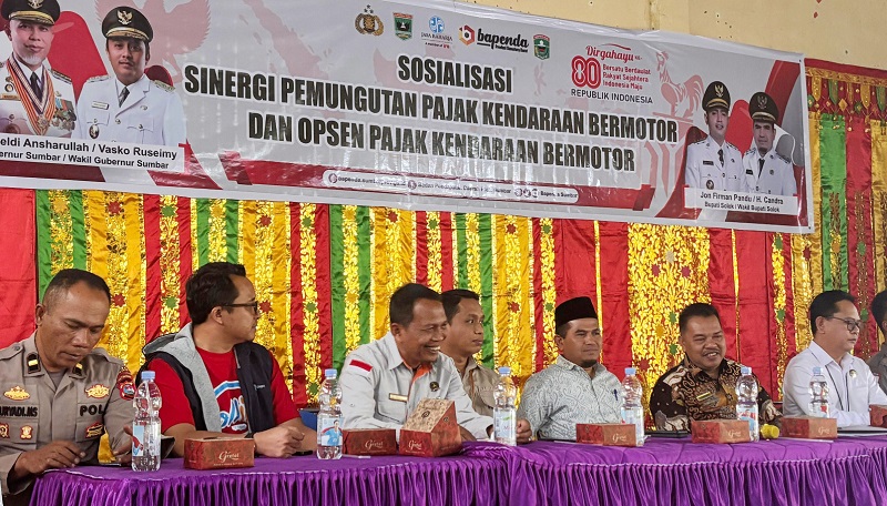 Pemkab Solok dan Pemprov Sumbar gelar Sosialisasi Sinergi Pemungutan Pajak Kendaraan Bermotor dan Obsen Pajak Kendaraan Bermotor, Kamis (21/8/2025) (Foto: Ist)