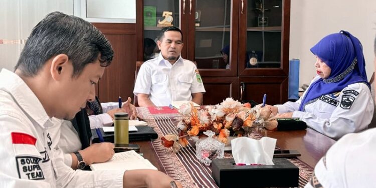 Ancaman Ekosistem, Pemkab Solok Siapkan Strategi Penyelamatan Danau Singkarak