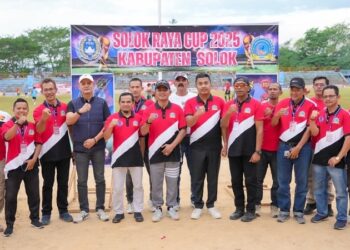 Wagub Sumbar Vasco Ruseimi Buka Turnamen Solok Raya Cup