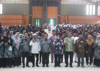 356 mahasiswa Undhari resmi dilepas untuk mengikuti PKL, PLP, dan Magang, Jumat (1/8/2025) (Foto: Ist)