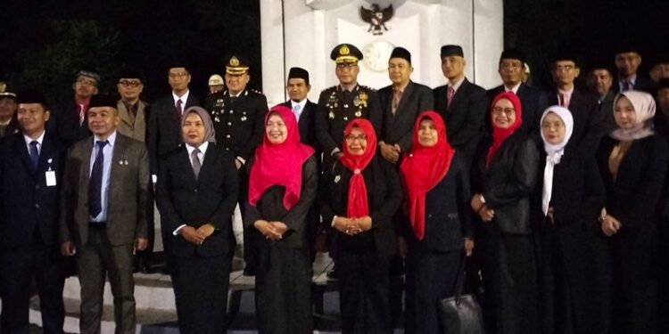 Peringati HUT ke-80 RI, Pemkab Solok Gelar Renungan Suci Penuh Makna di Makam Pahlawan