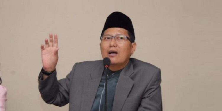 Kiai Cholil Nafis Kritisi Pemblokiran Rekening Dormant oleh PPATK