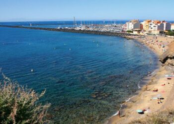 Cap d’Agde: Desa Wajib Tanpa Busana di Prancis yang Ramai Dikunjungi Naturis