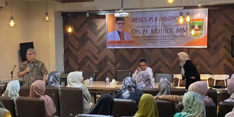 Ketua DPRD Sumbar Dorong Pelaku UMKM Buat Kelompok Usaha