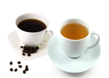Kopi vs Teh di Pagi Hari: Mana yang Lebih Baik untuk Tubuh?