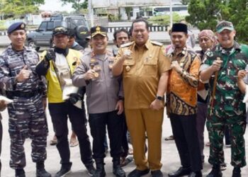 Pemo Pariaman Bagi Beras Gratis untuk Tukang Ojek, Upaya Ringankan Beban Hidup