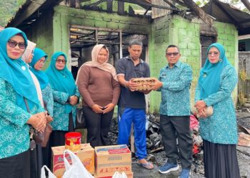Kebakaran di Padang Panjang, TP-PKK Bantu Keluarga Terdampak dengan Paket Sembako
