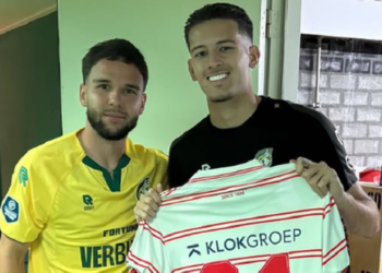 Calvin Verdonk vs Justin Hubner: Duel Adu Gengsi Pemain Timnas di Liga Belanda